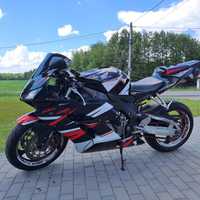 Honda CBR CBR 1000RR SC57 z 2004 RATY