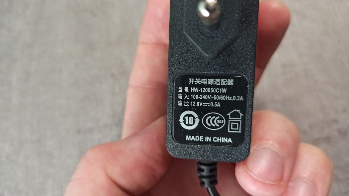 Блок живлення 12 вольт (12в, 12v), 0.5 ампер. Для роутера, ону тощо
