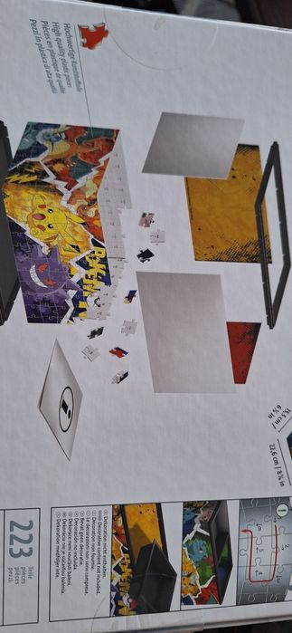 Puzzle 3d pokemon, pojemnik na biurku