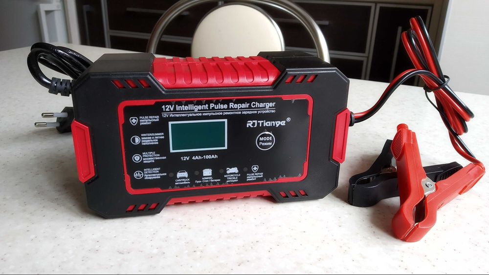 Зарядний пристрій 6А для авто АКБ 12В зарядное устройство зарядка