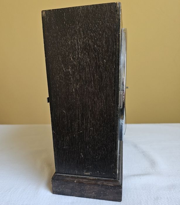 Zegar bufetowy komodowy kominkowy