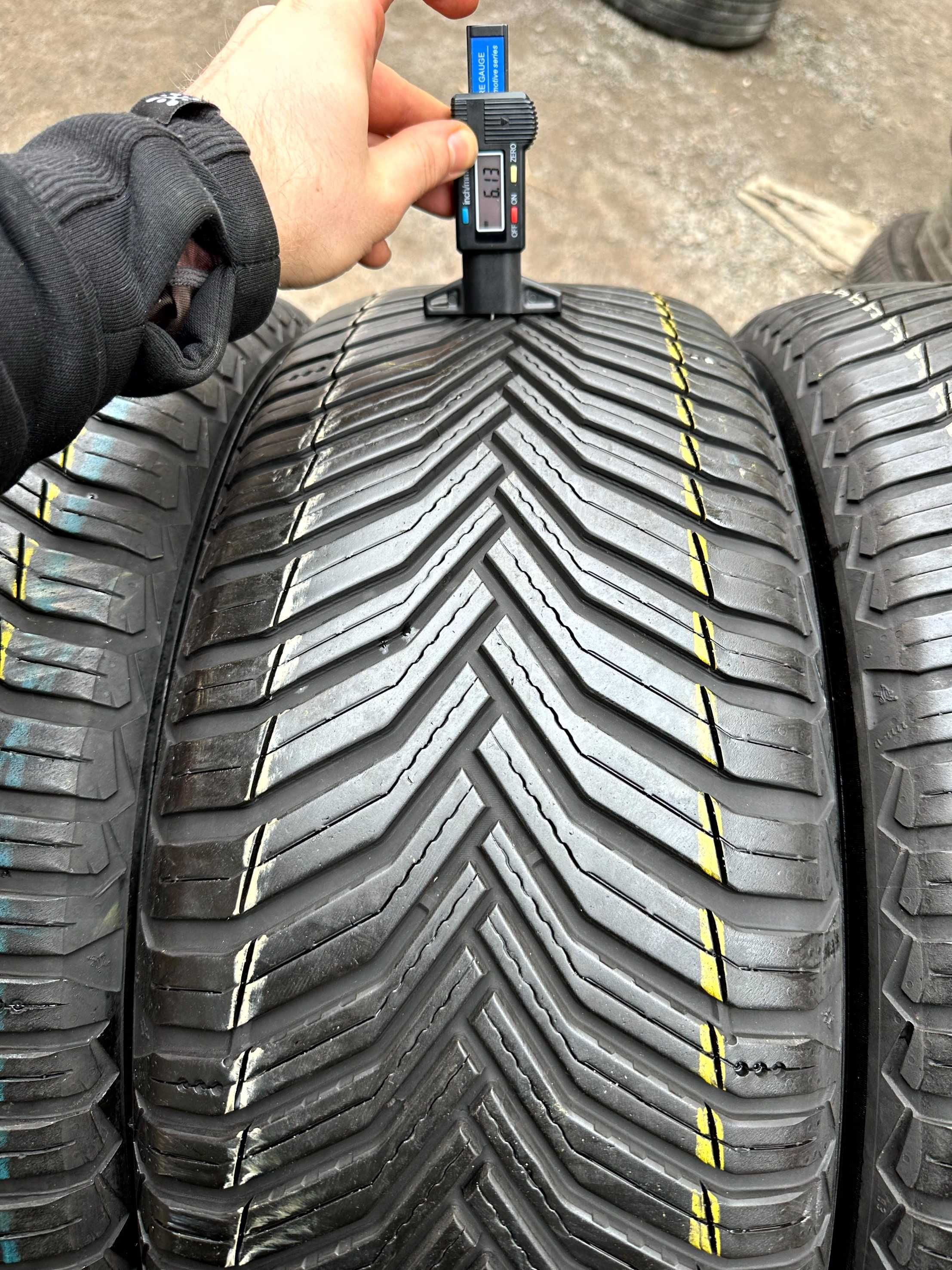 Шины БУ 235 55 R 17 Michelin CrossClimate 2 Резина комплект