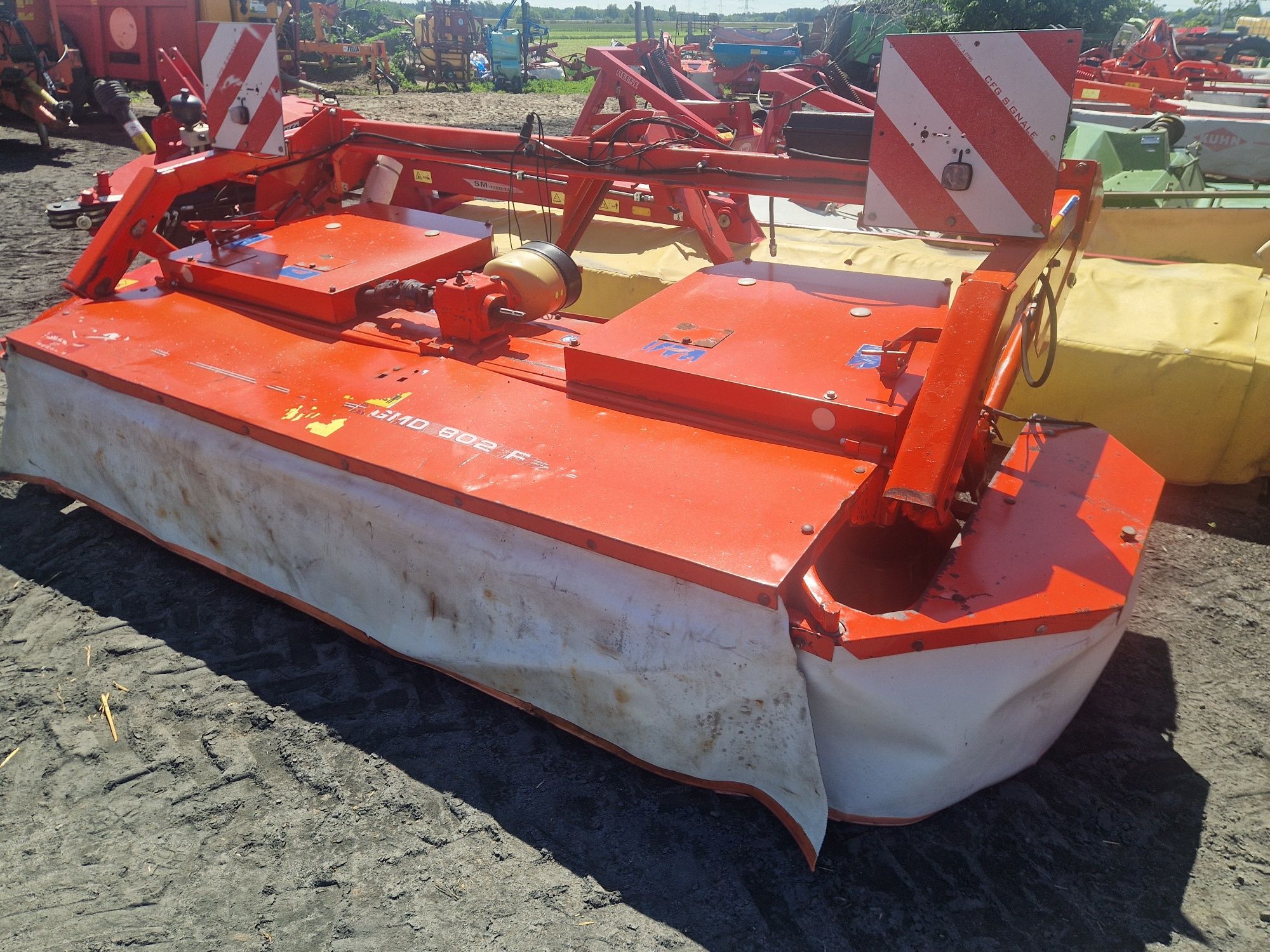 Kosiarka czolowa Kuhn GMD 802 r15