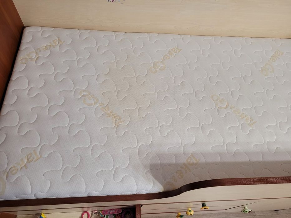 Дитяче ліжко-горище