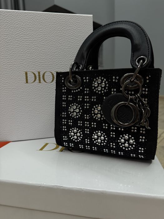 Елегантна сумка CHANEL , Dior , miu miu , Valentino , Balenciaga