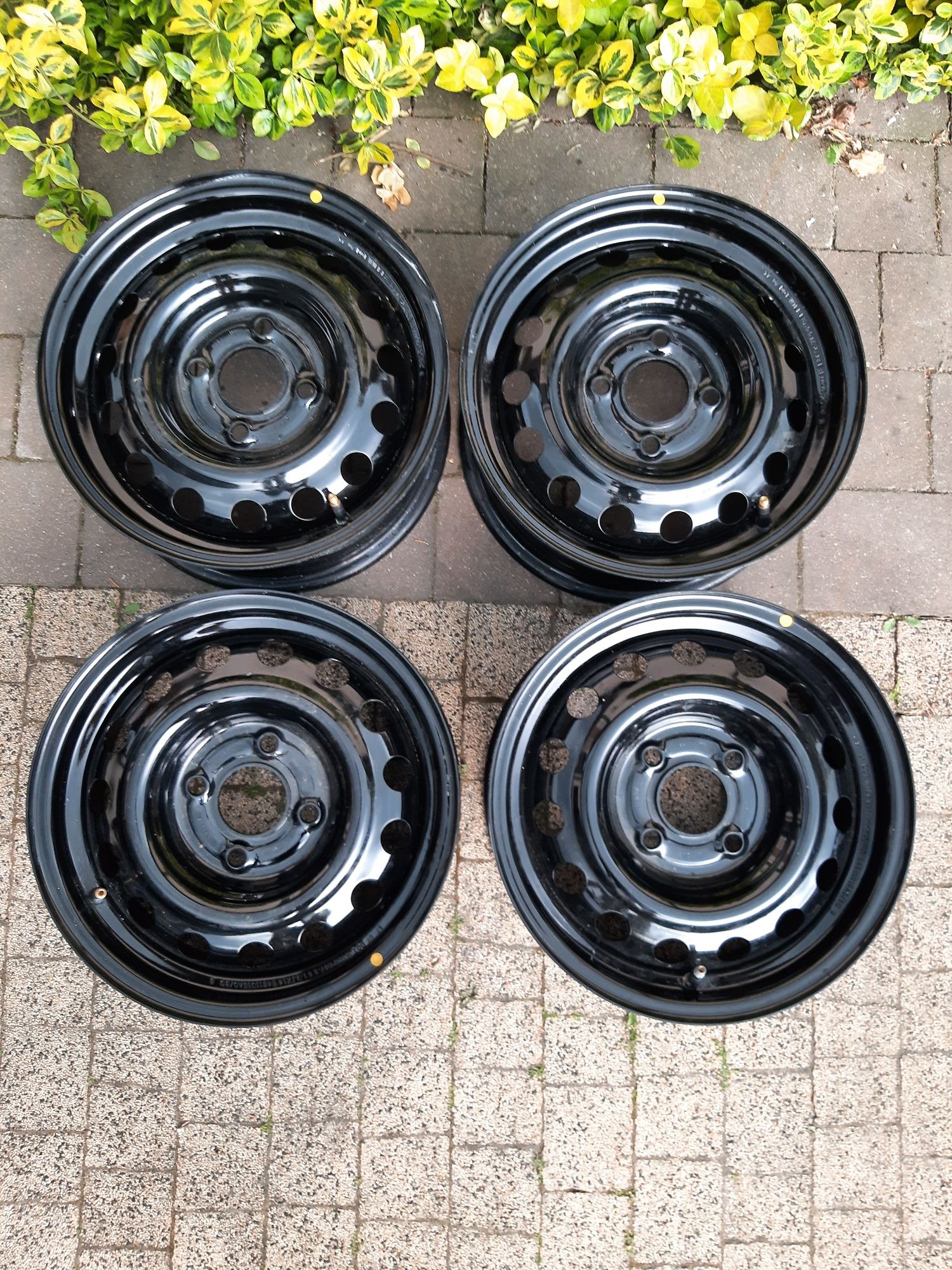 Felgi 14 Ford 4x108 5,5J et37,5