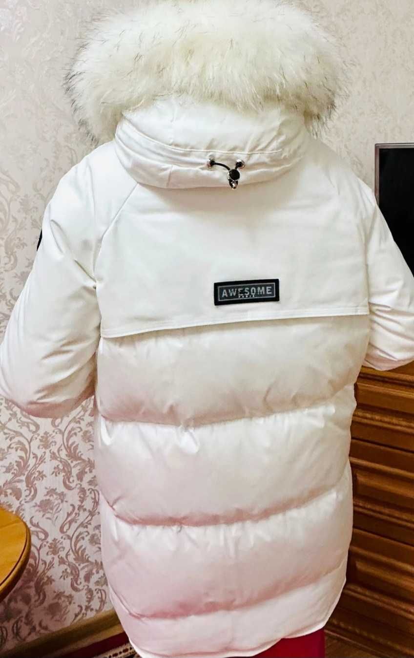 Белый натуральный пуховик M-L-XL. Новый