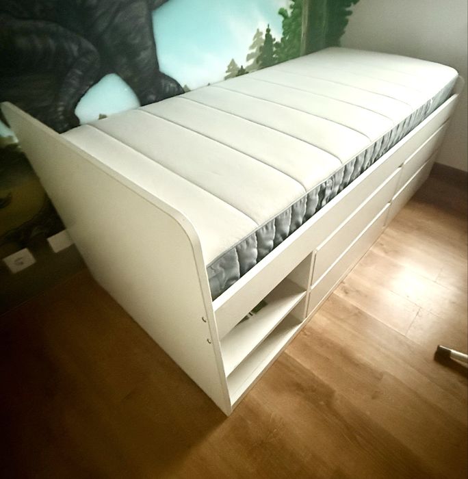 Cama com colchão