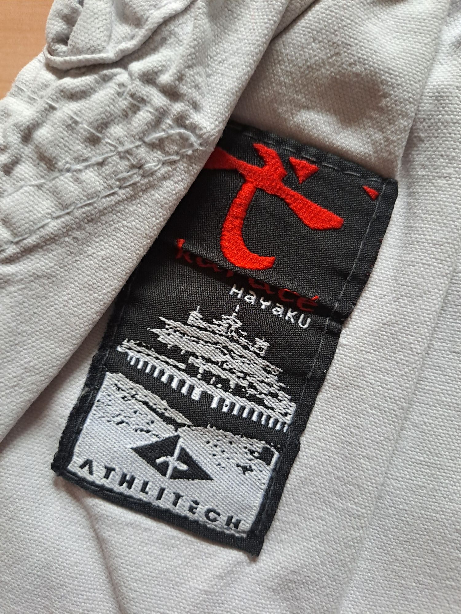 biale kimono karate athlitech zestaw spodnie i gora na 140