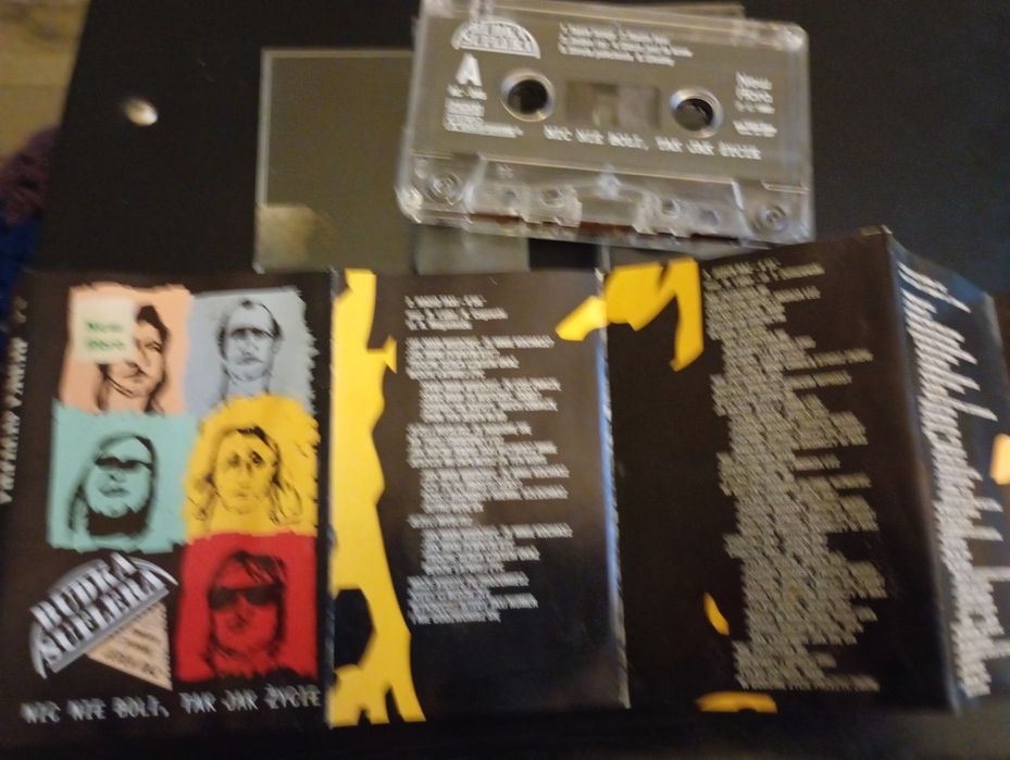 Kaseta magnetofonowa, Budka suflera, Nic nie boli tak jak życie