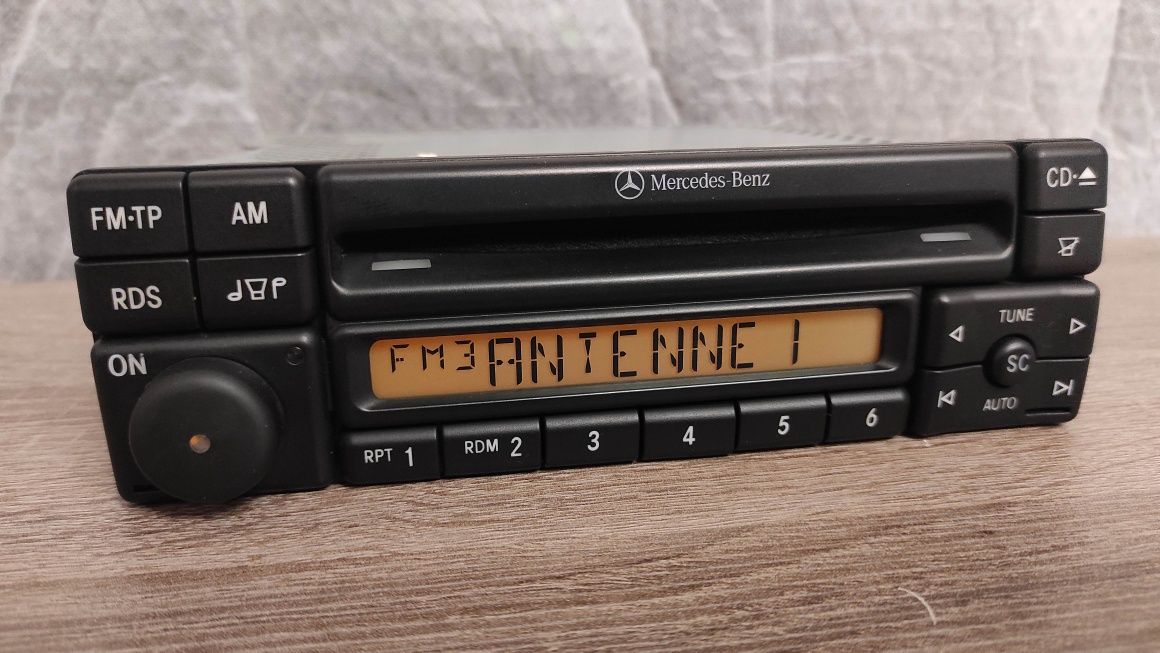 Radio CD Spezial Alpin MERCEDES R107 W126 W201 R129 W124 W140 w202 w21