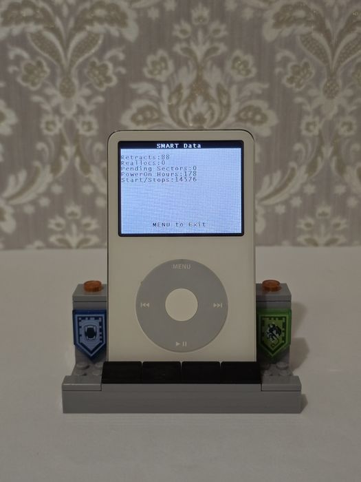 Плеєр Apple iPod Classic (Video) 5.5 gen 80GB White