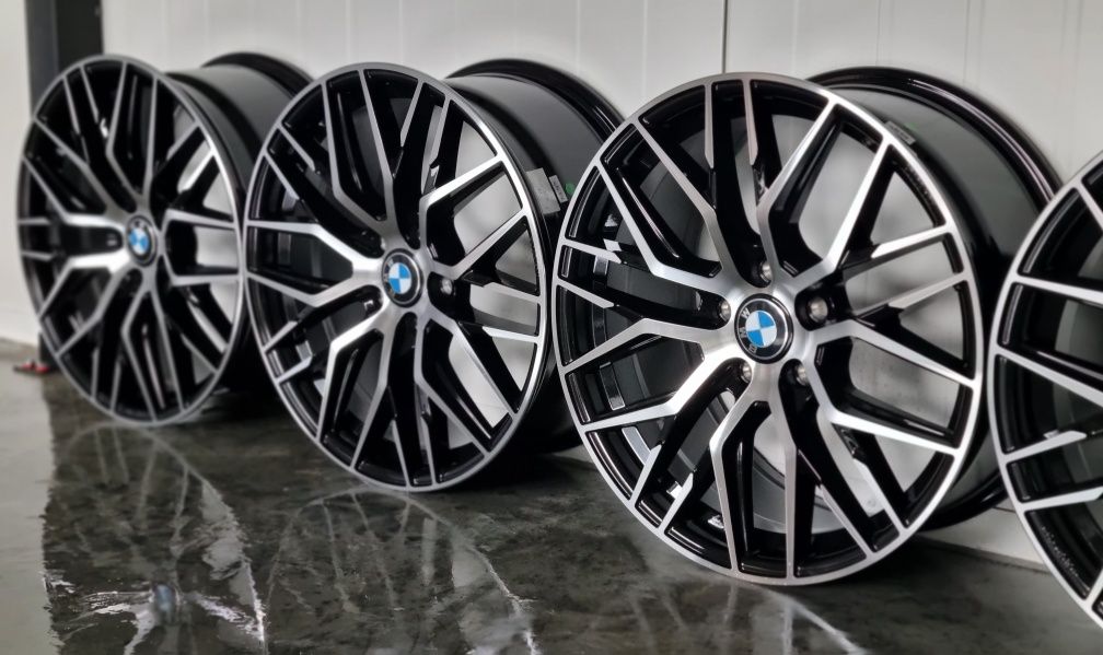 5x112 18 BMW Alufelgi G20 G30 G11 G12 G01 G02 G03 X3 X4 X5
G02 G05 401