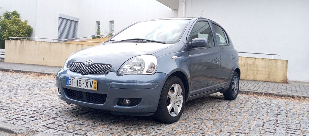 Toyota Yaris 1.0 VVTI 5 PORTAS COM AC