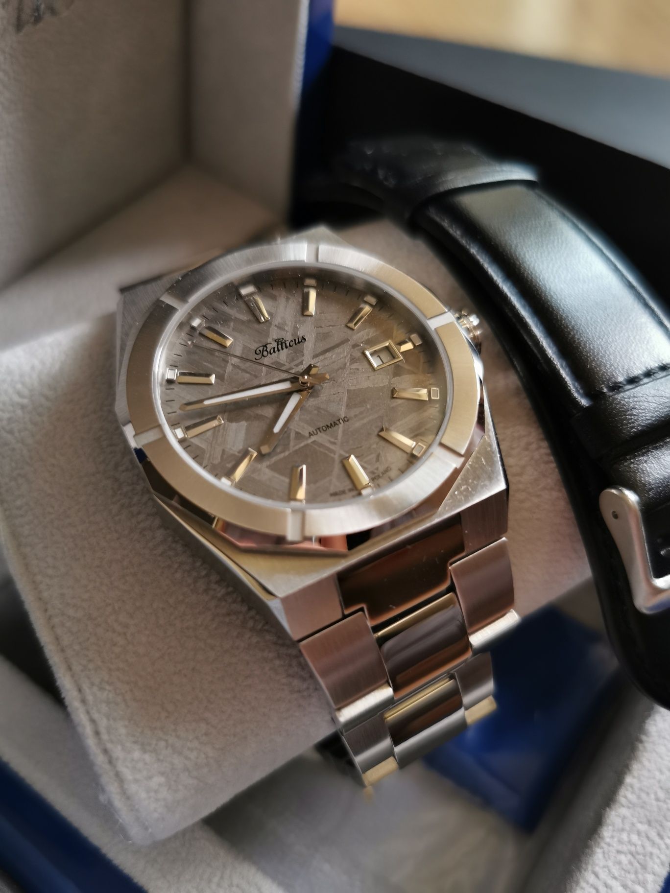 Zegarek Balticus Gwiezdny Pył Meteoryt Szary Automatic 40 mm