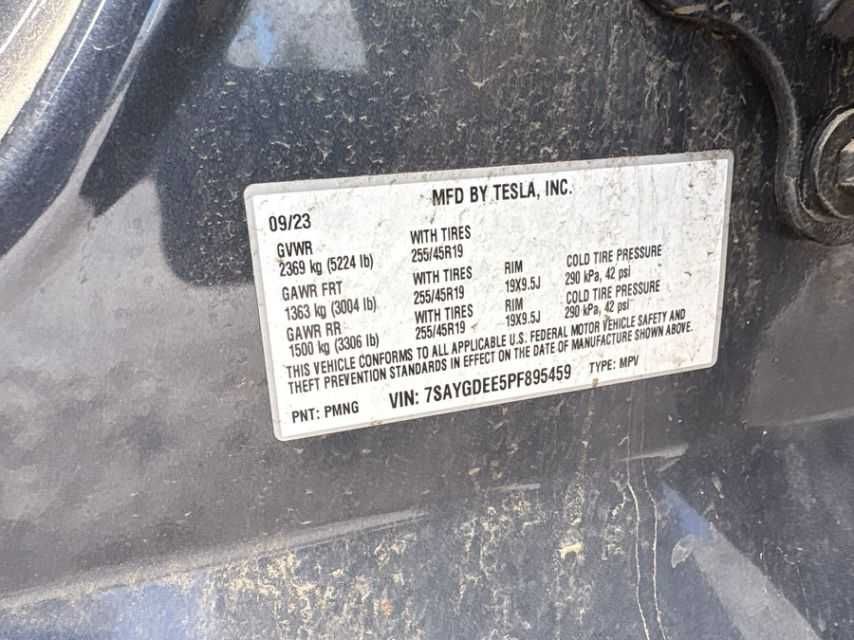 Tesla Model Y Long Range Dual Motor 2023