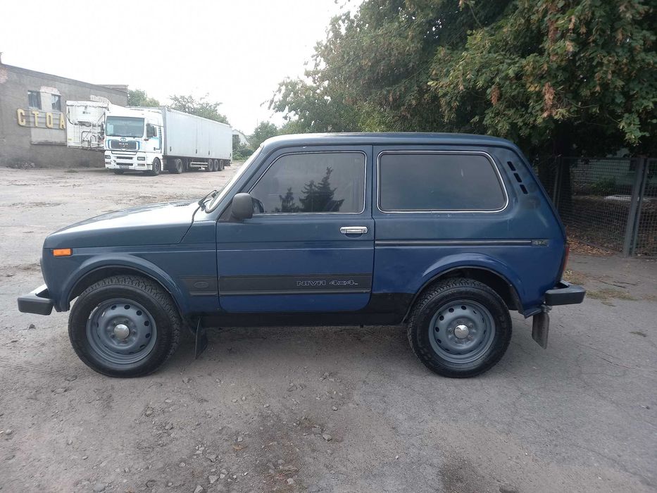 ТОРГ. Фаркоп. Нива 2009 року. Інжекторна. Гідро усілітель руля.