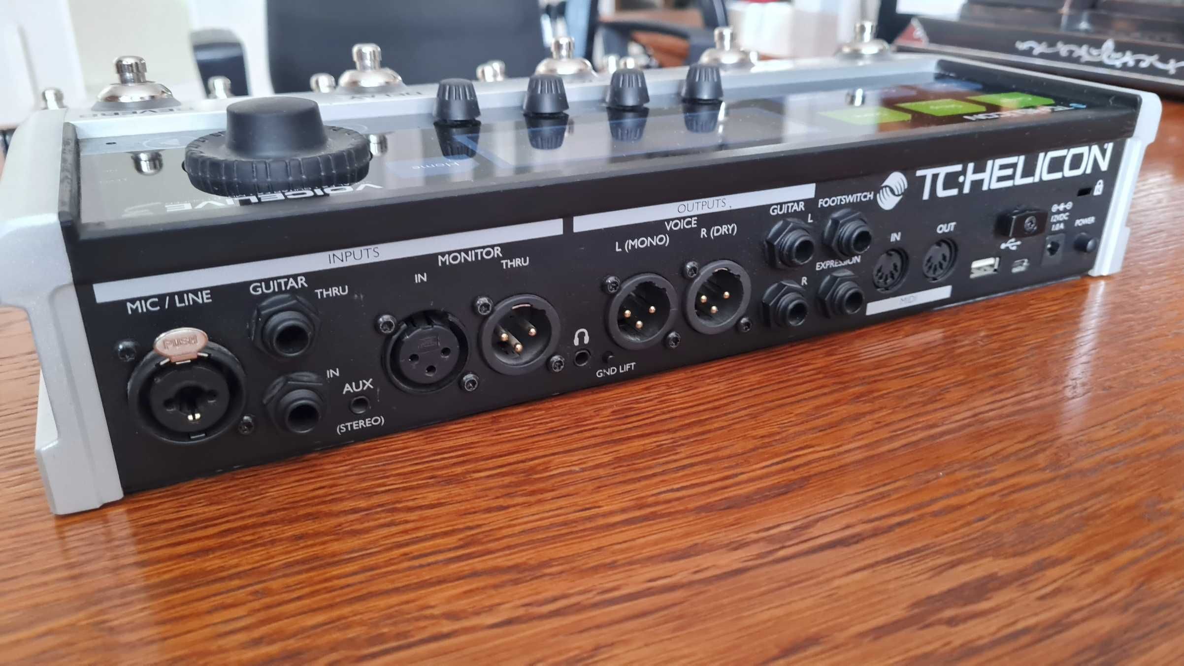 Voicelive 3 procesor wokalowo-gitarowy