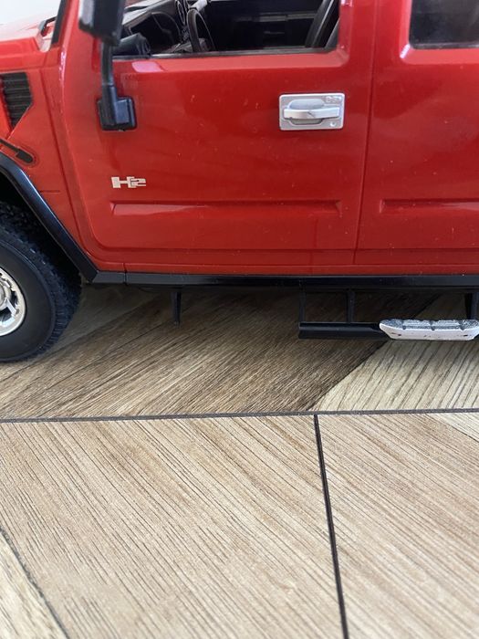 Машинка на пульті