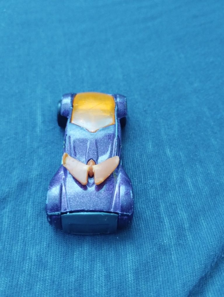 Hot wheels Phantom Racer 2004