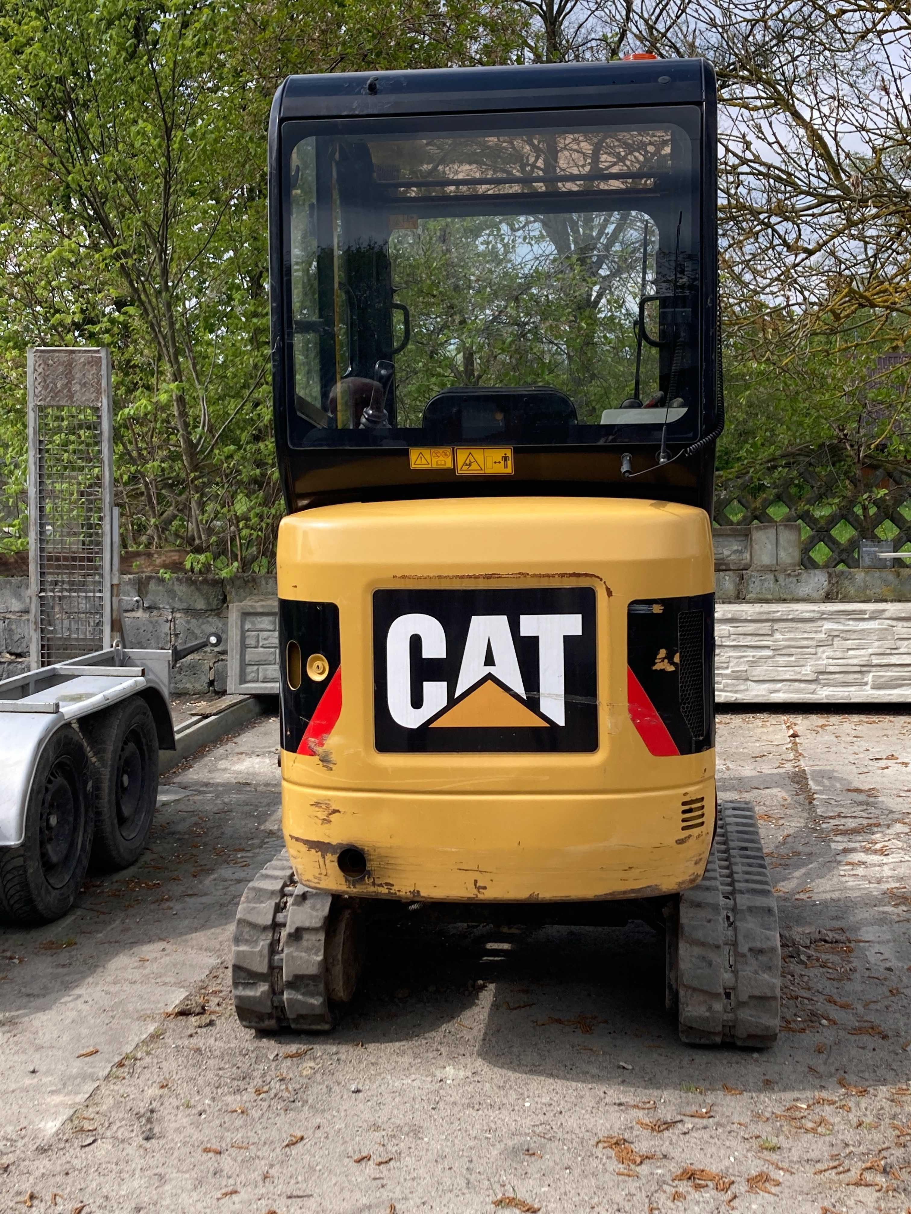 Minikoparka Cat Caterpillar 301.4C, 1,6 t