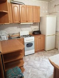 Продам 3 кімн в центрі біля скверу Бабаєва.  1/5 пов. Ремонт . 55500