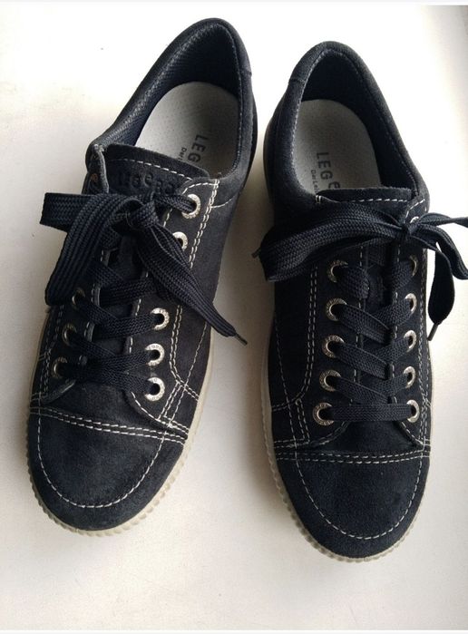 Майже нові фірмові кросівки Legero Австрія р.38 мокасини