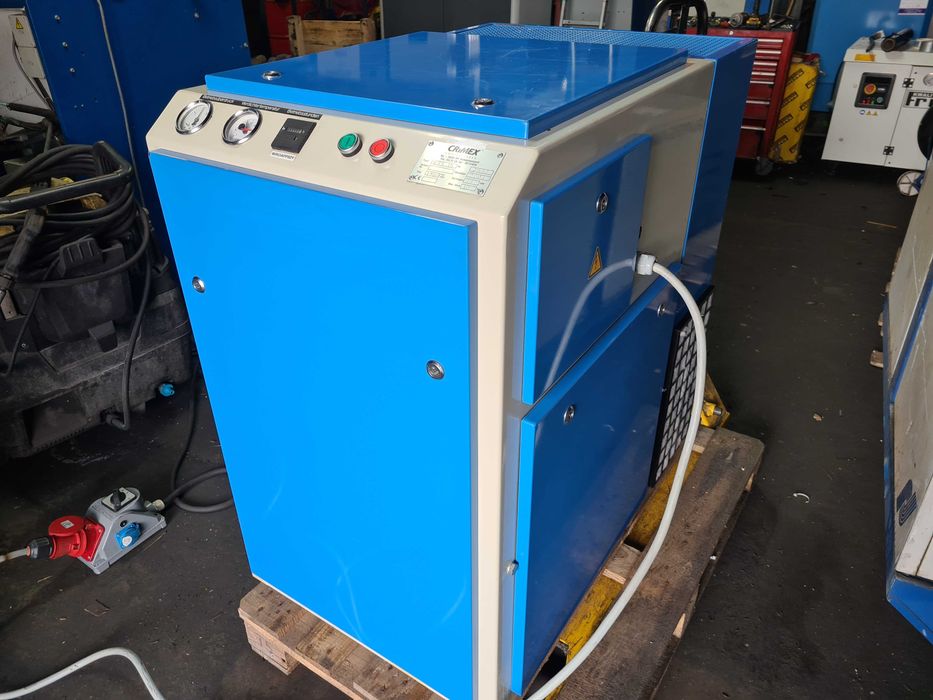 Kompresor śrubowy RENNER RS 15 kw