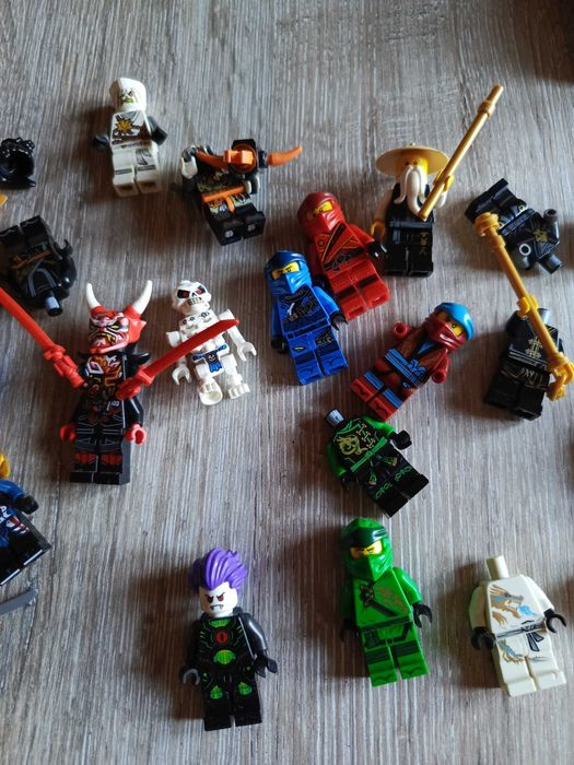 Ninjago mix akcesoria/figurki
