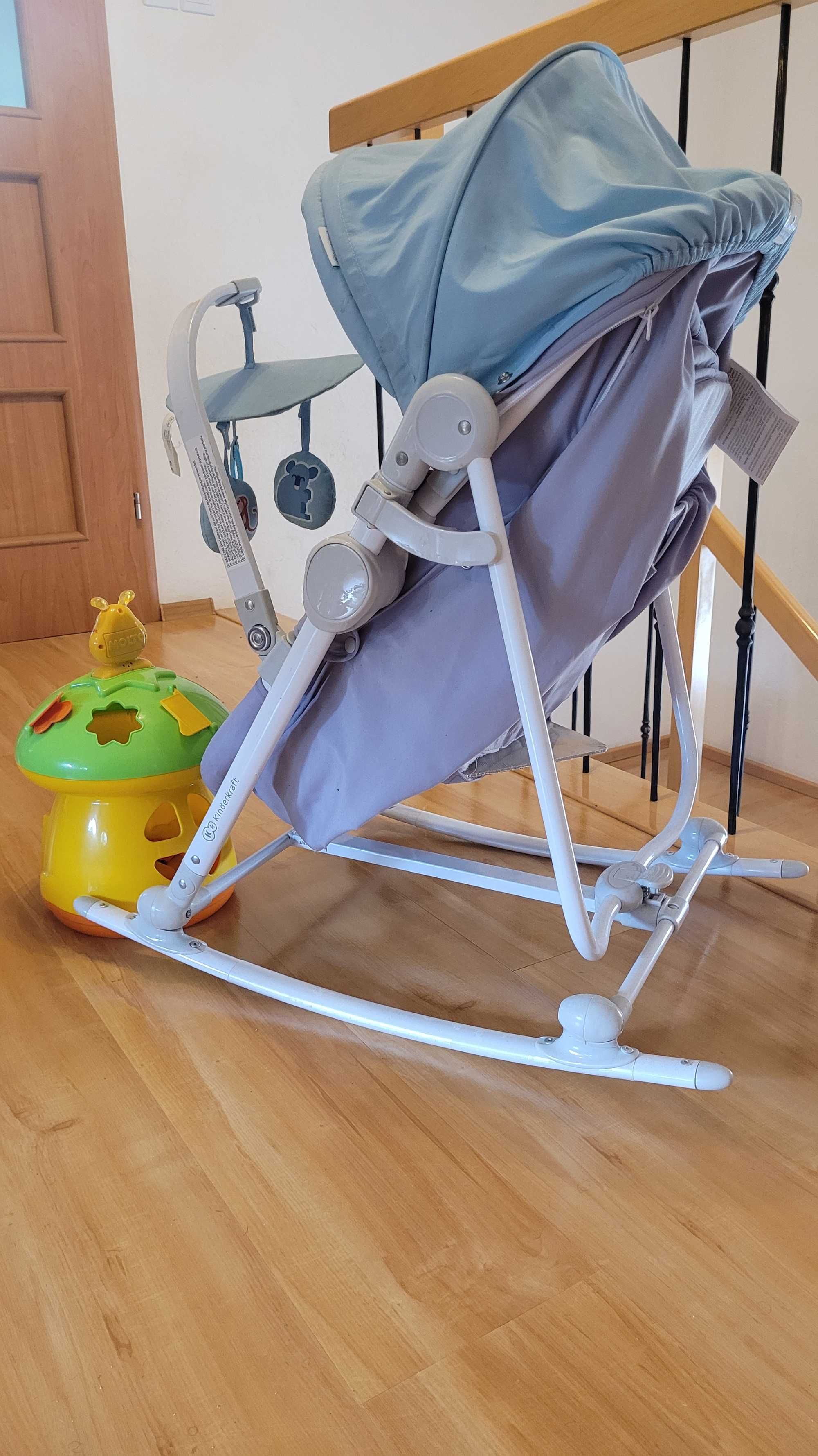 Leżaczek bujaczek KINDERKRAFT + grający domek GRATIS