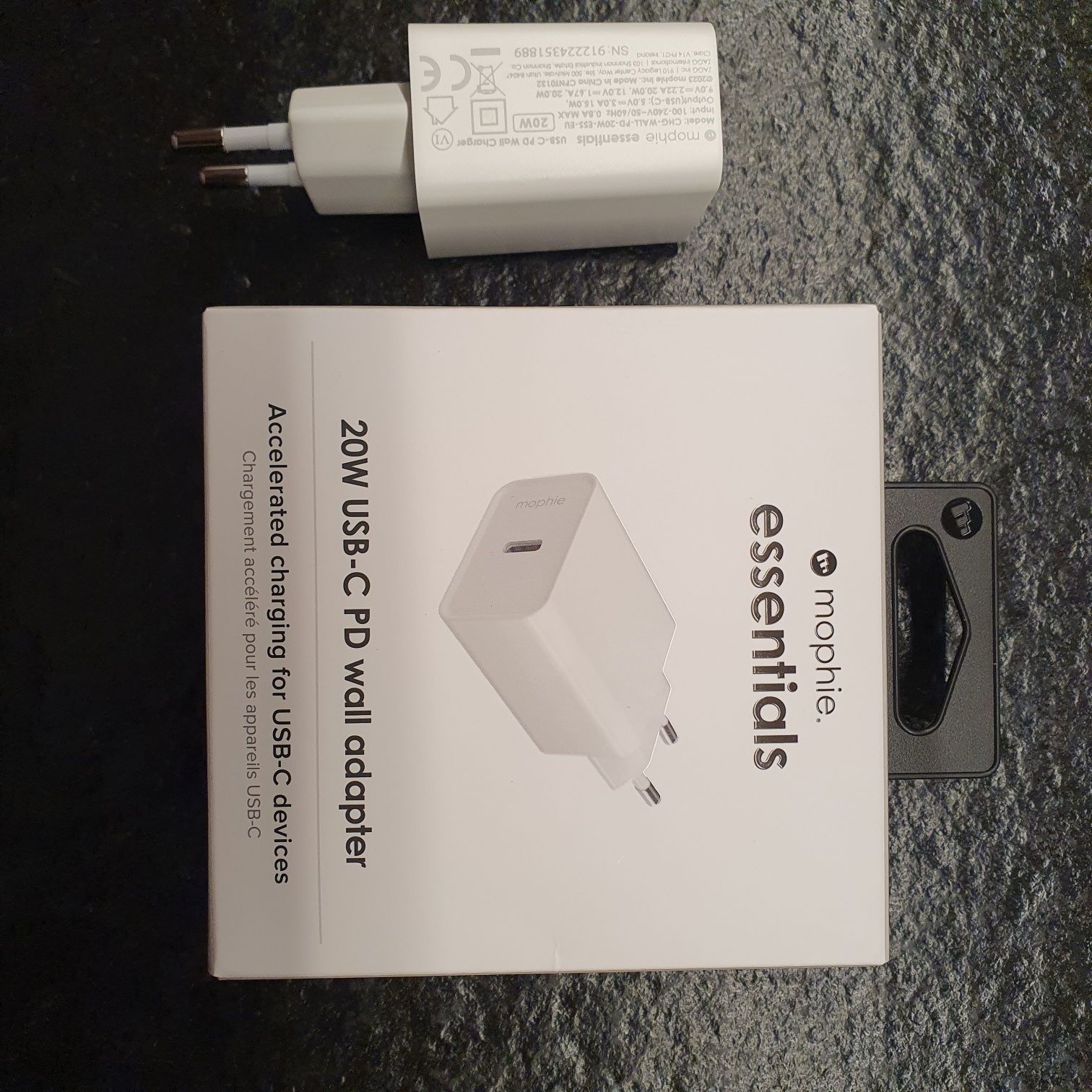 Ładowarka MOPHIE Essentials  20W Usb-C PD Nowa