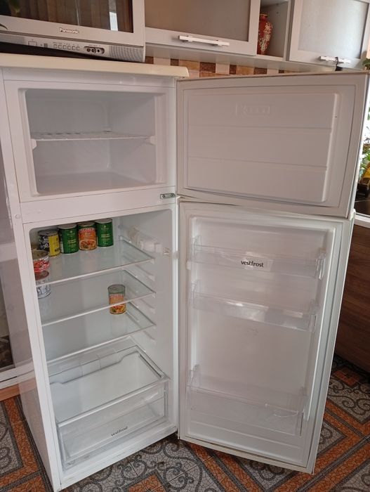Холодильник б/у Vestfrost