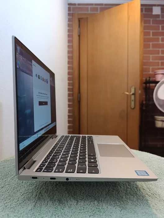 Lenovo Yoga 730-13IKB Touch 360º i5-8250u 8GB RAM 256GB SSD