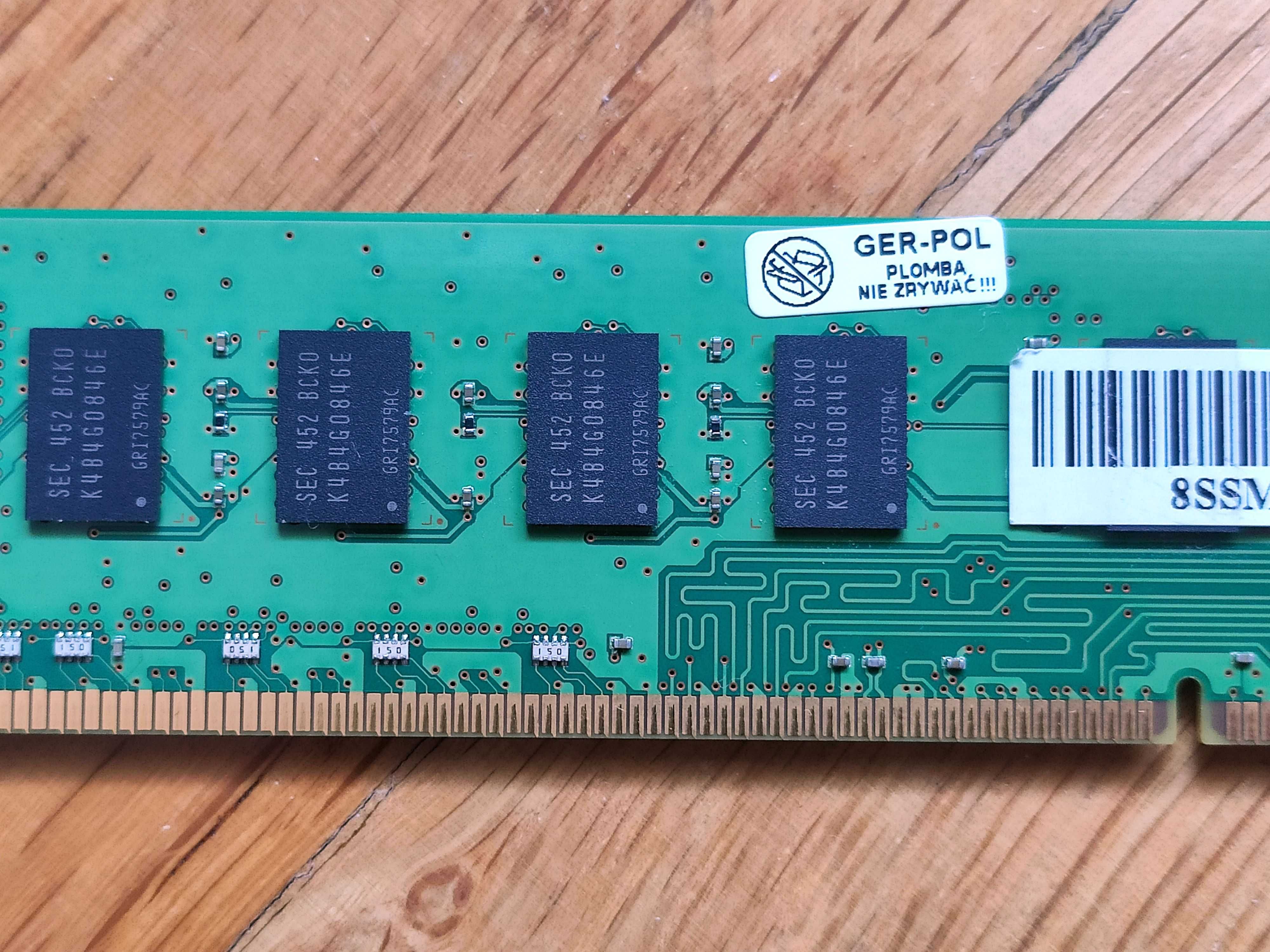 Pamięć RAM Samsung M378B1G73EB0-CK0 DDR3 8GB PC3-12800U
