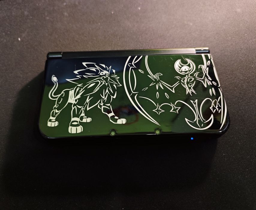 New Nintendo 3DS LL, Dual IPS, CFW, 256GB SD, JPN