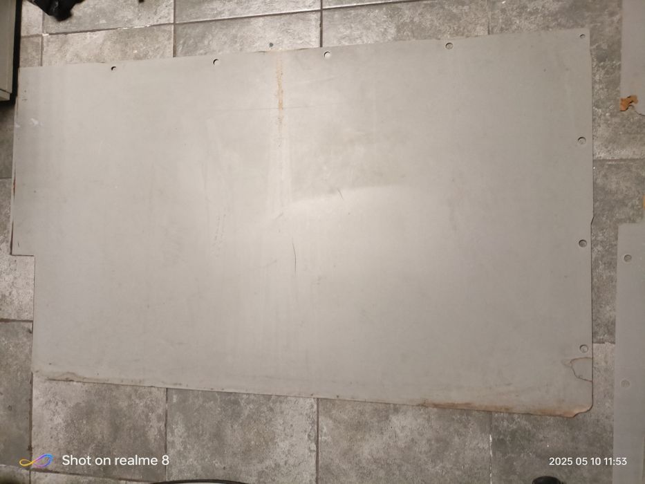 Zabudowa płyty paki T4