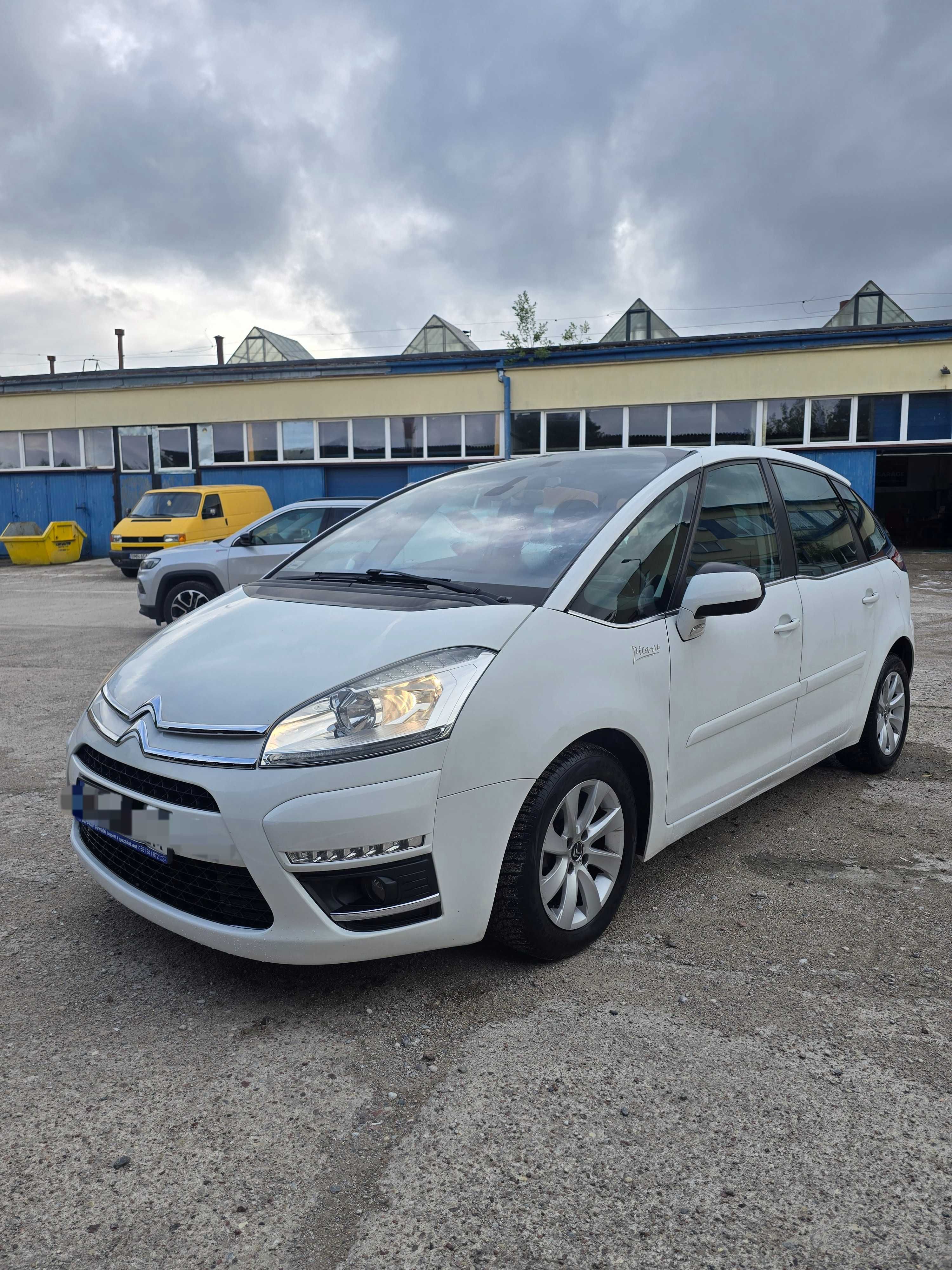 Citroen c4 picasso 1.6benzyna 2013r. //b.dobry stan