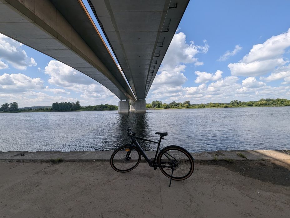 17,5 kg! Przebieg: 140km! Fiido C21 E-Gravel & Miejski E-Rower. Waga t