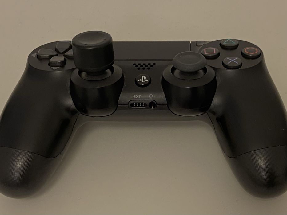 Playstation PS4 Slim 500 Gb na caixa