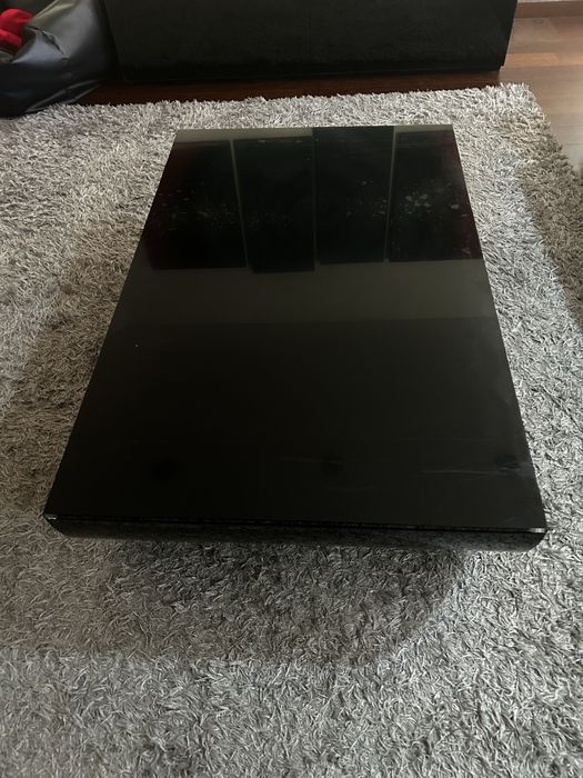 Mesa de sala estar madeira lacada preto e vidro preto