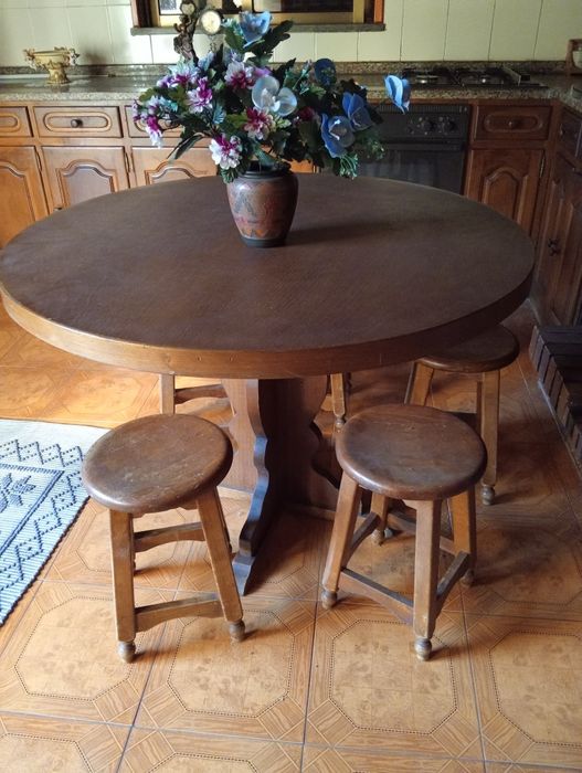 Mesa Redonda de Almoço Completa