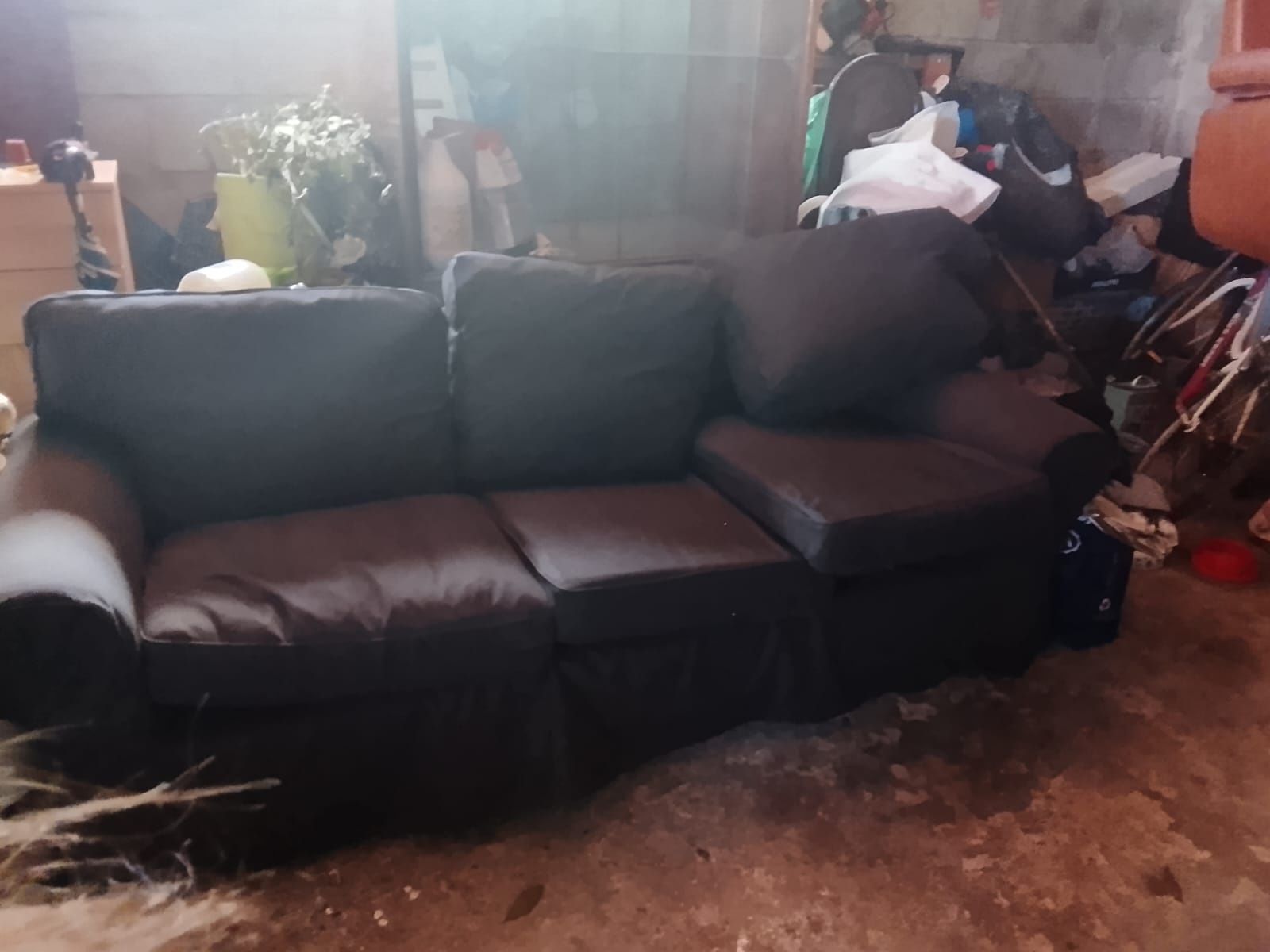 Vendo sofá cama de 3 lugares