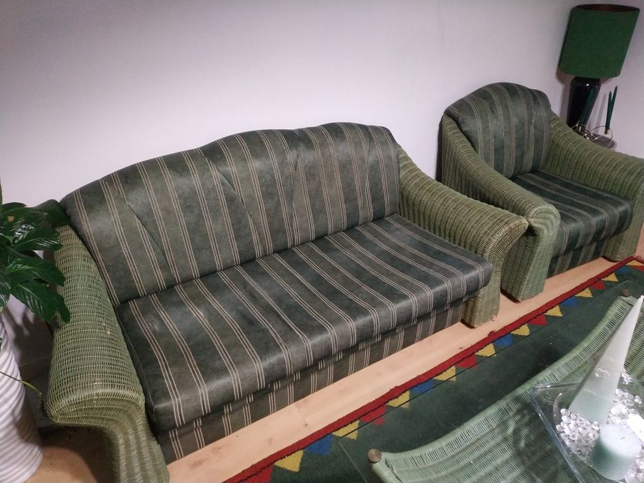 Meble rattanowe komplet stół witryna fotele sofa