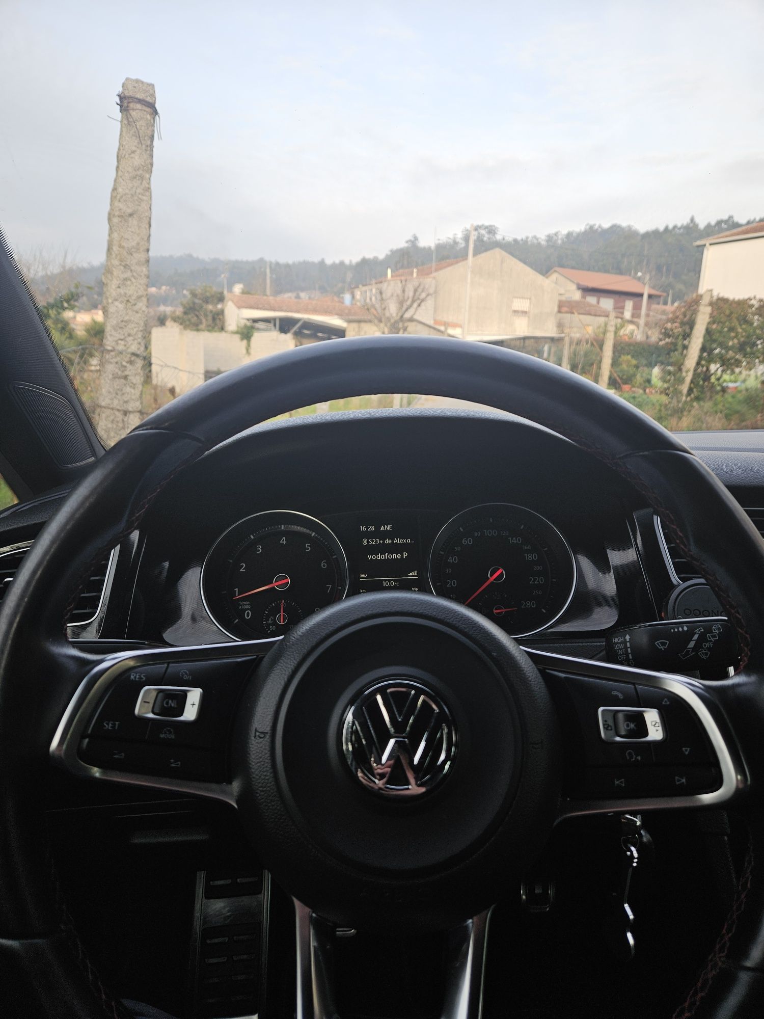 Volkswagen Golf 7 GTI DO AÇO