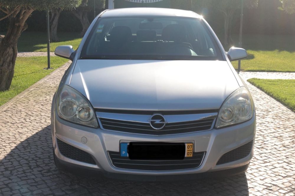 Opel Astra 1.3 CDTi Elegance