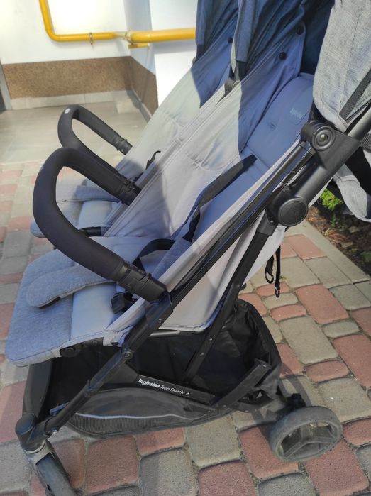 Прогулянкова коляска для двійні Inglesina