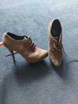 Buty na obcasie Graceland
