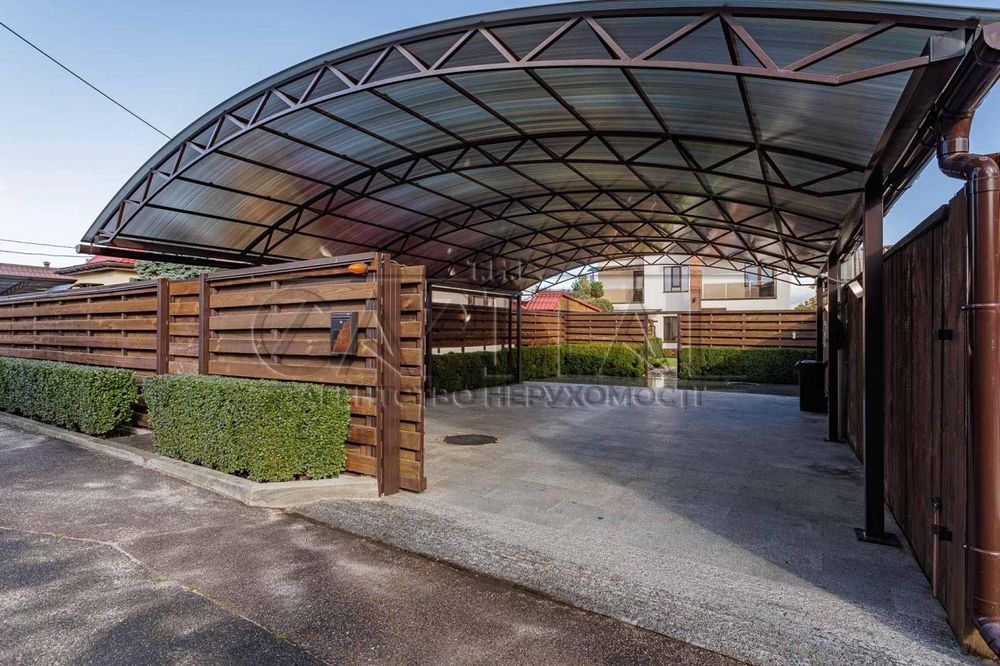 Пропонується в оренду шикарний будинок у Горенці 180м2