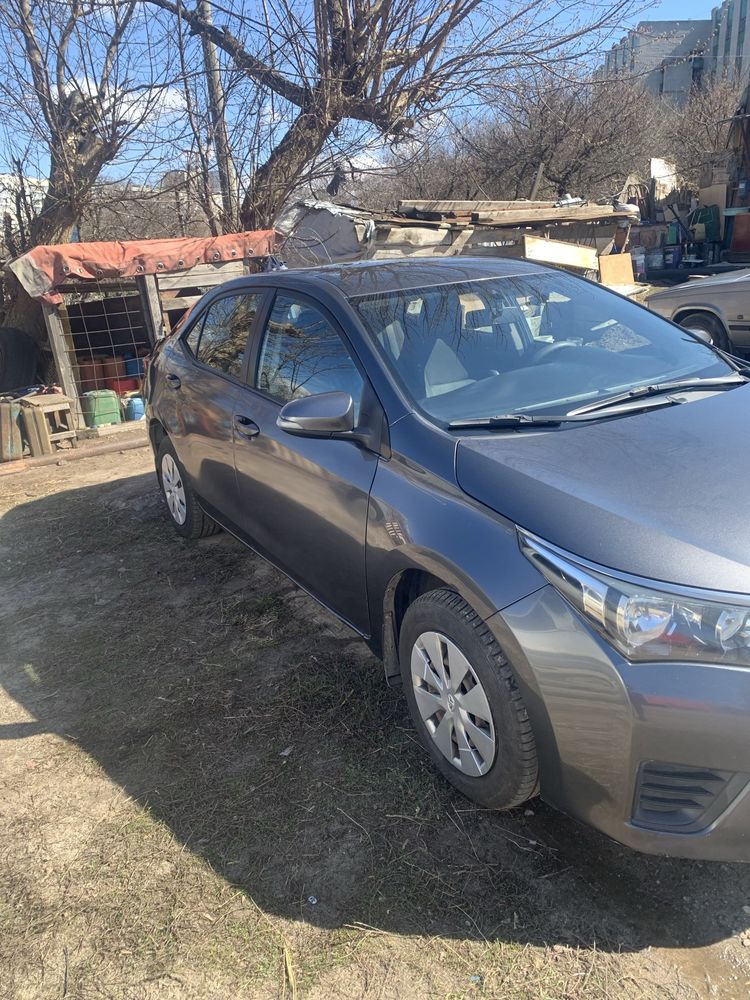 Toyota Corolla 2013г