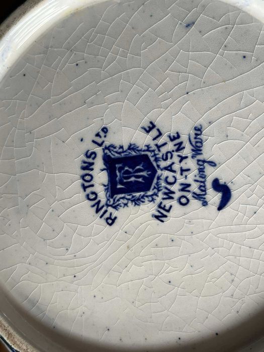 Porcelanowa waza ikebana bomboniera sygnowana Ringtons Bratki